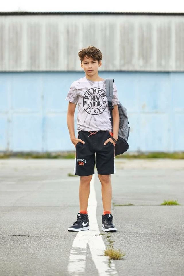 Bench. T-Shirt »in toller Batikoptik« 6 Bench. T-Shirt »in toller Batikoptik« – Bild 6