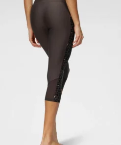 Bench. Caprileggings mit Leodruck und Mesh-Einsatz Black, White-leo 18 Bench. Caprileggings mit Leodruck und Mesh-Einsatz Black, White-leo -Bench Verkaufsgeschäft 02dd2757 8251 59e2 bfdd f6f06170d1c6