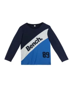 Bench. Pyjama mit aufwendig bedrucktem Oberteil 9 Bench. Pyjama mit aufwendig bedrucktem Oberteil -Bench Verkaufsgeschäft 119bf874 78ef 5485 9e06 cde46738e28b