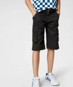 Bench. Bermudas (Set, 2-tlg., mit Gürtel) mit vielen Taschen und Gürtel