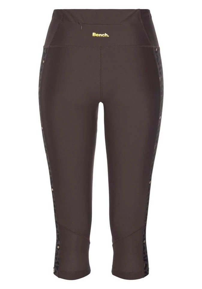 Bench. Caprileggings mit Leodruck und Mesh-Einsatz Black, White-leo 3 Bench. Caprileggings mit Leodruck und Mesh-Einsatz Black, White-leo – Bild 3