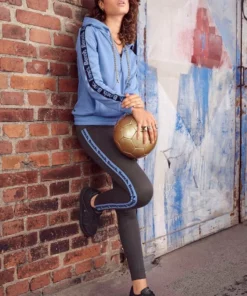 Bench. Leggings mit seitlichem Logotape 13 Bench. Leggings mit seitlichem Logotape -Bench Verkaufsgeschäft 2de9aec2 42ad 5380 a3d7 b2a5121e2b03