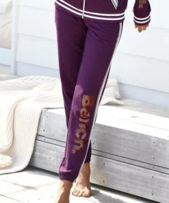 Bench. Sweathose mit Logodruck in Metalloptik Schwarz, Aubergine 13 Bench. Sweathose mit Logodruck in Metalloptik Schwarz, Aubergine -Bench Verkaufsgeschäft 30b003fd b633 5d53 97e2 7e1a11a96141