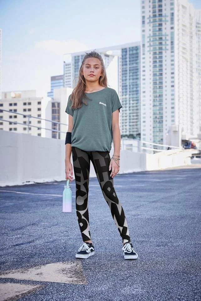 Bench. T-Shirt in weicher Viskose 5 Bench. T-Shirt in weicher Viskose – Bild 5