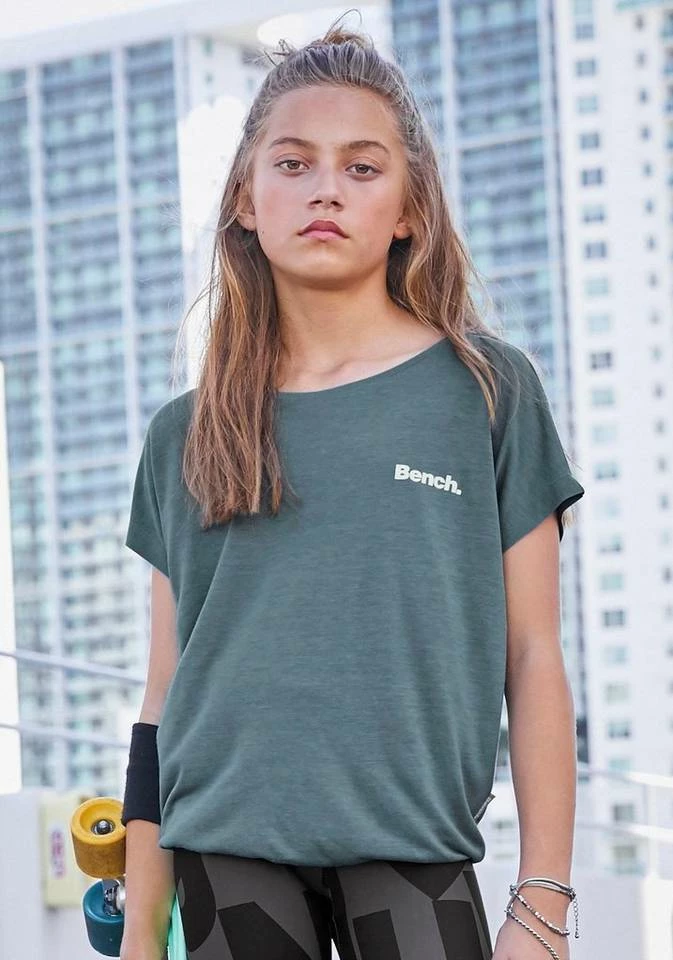 Bench. T-Shirt in weicher Viskose 4 Bench. T-Shirt in weicher Viskose – Bild 4