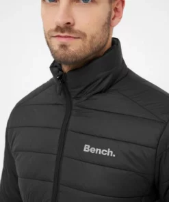 Bench. Winterjacke »Gartner« Tierfreie Produktion, leichtes Material, Logoprint Schwarz, Navy, Royal, Khaki -Bench Verkaufsgeschäft 38ea77de 3cf6 58b2 b641 a73f8e54e945