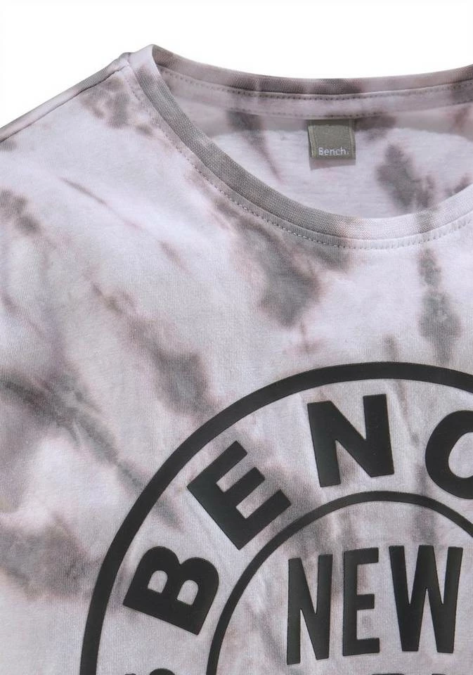 Bench. T-Shirt »in toller Batikoptik« 4 Bench. T-Shirt »in toller Batikoptik« – Bild 4