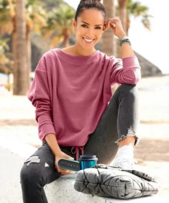 Bench. Fleecepullover mit geprägten Logoprints Beige, Himbeere -Bench Verkaufsgeschäft 535d6278 747a 5659 a82c 660ce6928f53