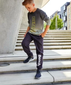 Bench. Sweathose mit großem Logo-Druck und Nahttaschen 15 Bench. Sweathose mit großem Logo-Druck und Nahttaschen -Bench Verkaufsgeschäft 6470cda5 4346 501e aa5b ad7a6b57e1fd