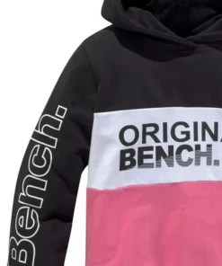 Bench. Kapuzensweatshirt mit Logoprints -Bench Verkaufsgeschäft 6a9ab49a aadc 5b60 ac2e dee4d080c18b