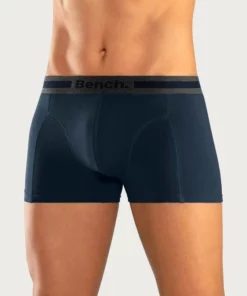 Bench. Boxer (4 Stück) mit Overlock-Nähten vorn Schwarz-anthrazit-meliert, Rot | grau-meliert | navy | schwarz, Blau | bordeaux | anthrazit | petrol, Navy-blau | navy-grau-meliert | navy-rot | navy-weiß -Bench Verkaufsgeschäft 6b9e2269 e955 5feb 8000 2e0142ac82df