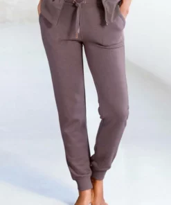 Bench. Loungehose mit aufgesetzten Taschen Mauve-meliert, Beige-meliert, Schwarz, Jeans-meliert -Bench Verkaufsgeschäft 7d4688e0 82fb 5667 ad96 49c0d592dc60