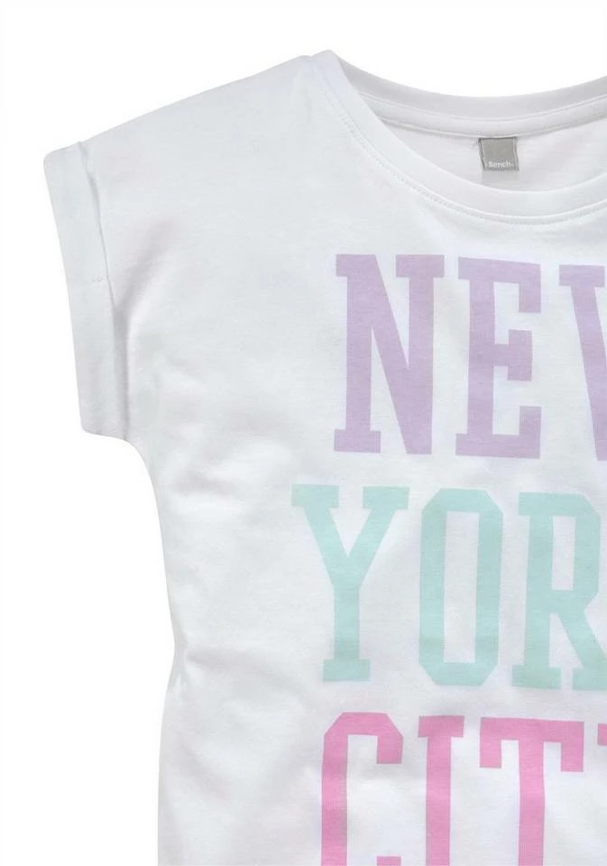 Bench. T-Shirt weite Form mit Ärmelaufschlag 4 Bench. T-Shirt weite Form mit Ärmelaufschlag – Bild 4