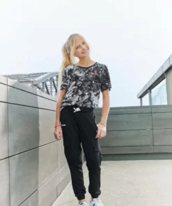 Bench. T-Shirt mit großem Rückenprint, in weiter Form 12 Bench. T-Shirt mit großem Rückenprint, in weiter Form -Bench Verkaufsgeschäft 82e5ade7 6c63 59e4 94ed b18c30ec5200