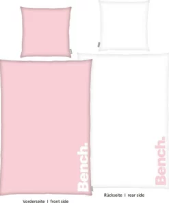 Wendebettwäsche »Bench«, Bench., mit Schriftzug Rosa, Schwarz, Grau, Mint