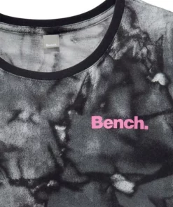 Bench. T-Shirt mit großem Rückenprint, in weiter Form 11 Bench. T-Shirt mit großem Rückenprint, in weiter Form -Bench Verkaufsgeschäft 93560ad7 bc1b 5e4f 8e7f 551dc1676049