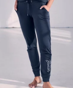 Bench. Sweathose mit glitzender Logostickerei Mint, Marine, Beere -Bench Verkaufsgeschäft a9c30e27 ed9d 56fc b695 9af3b7049bdc