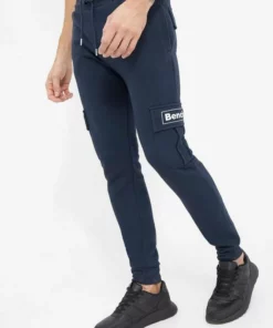 Bench. Jogginghose »Linus 2« Stickerei, weiches Innenfinish Navy, Grey marl, Schwarz, Charcoal Marl -Bench Verkaufsgeschäft acbdec11 82ff 555b a0c7 a1650a6a3f07