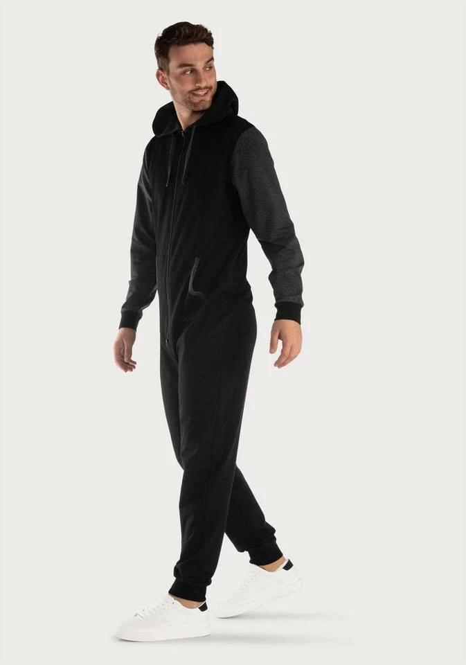 Bench. Jumpsuit mit Kapuze 11 Bench. Jumpsuit mit Kapuze – Bild 11