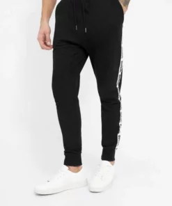 Bench. Jogginghose »Trade« Stickerei, weiches Innenfinish -Bench Verkaufsgeschäft b547ddd1 4e72 58b9 8daa 572f57da349e