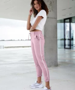 Bench. Jogger Pants mit sportlichen Seitenstreifen Schwarz, Mint, Altrosa -Bench Verkaufsgeschäft c9c4feaa 38d7 5ac7 826a d26d03312a2d