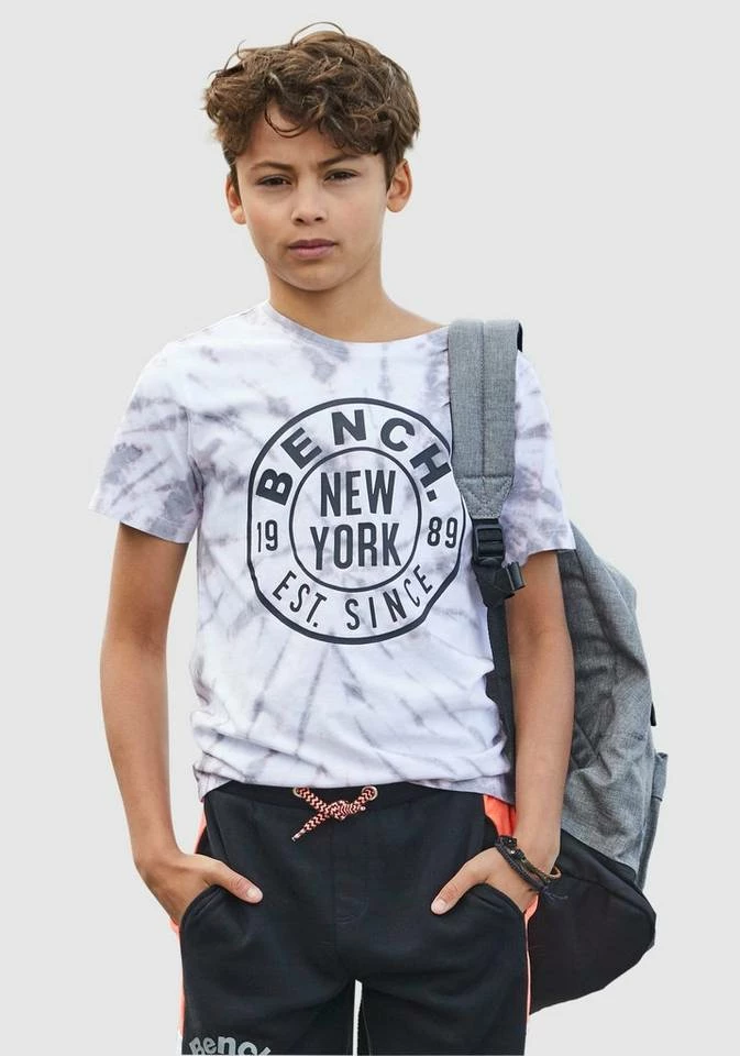 Bench. T-Shirt »in toller Batikoptik« 1 Bench. T-Shirt »in toller Batikoptik«