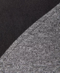 Bench. Kapuzensweatshirt mit farblich abgesetzten Ärmeln und Logodruck Dunkelgrün-grau, Weiß-rosa, Grau-schwarz -Bench Verkaufsgeschäft d33faa8b 5bb8 5b76 b9e7 ad901c6668cb