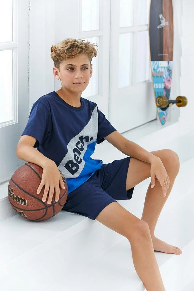 Bench. Shorty mit Colourblock und Logo Schriftzug 2 Bench. Shorty mit Colourblock und Logo Schriftzug – Bild 2