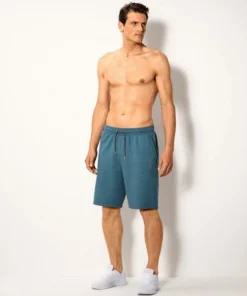 Bench. Sweatshorts mit seitlichen Taschen -Bench Verkaufsgeschäft eb149f46 f0de 5577 9e84 7256cb8ab9ad