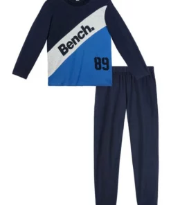 Bench. Pyjama mit aufwendig bedrucktem Oberteil 8 Bench. Pyjama mit aufwendig bedrucktem Oberteil -Bench Verkaufsgeschäft f791828c 489e 5b94 b8a5 4500bc6cc032