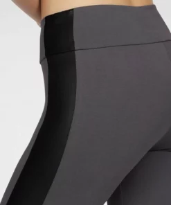 Bench. Leggings mit seitlichem Einsatz aus Lederimitation -Bench Verkaufsgeschäft fc099a71 e466 5c52 b265 9ae4557882b8